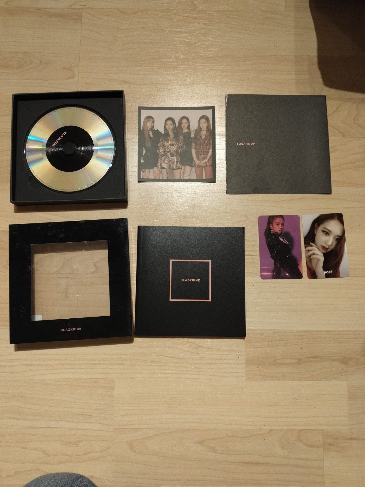 BLACKPINK - Square Up Album (Black Versie) + Rosé PC's, Inclusief boekje, K-pop, Ophalen of Verzenden, Zo goed als nieuw