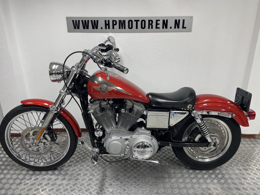 Harley Davidson XL 883 C CUSTOM 100 TH. ANNIVERSARY FLYING N, Motoren, Laan van Vredenoord 33
2289 DA  Rijswijk, NL, H-DCUSTOMERSERVICE@Harley-Davidson.com