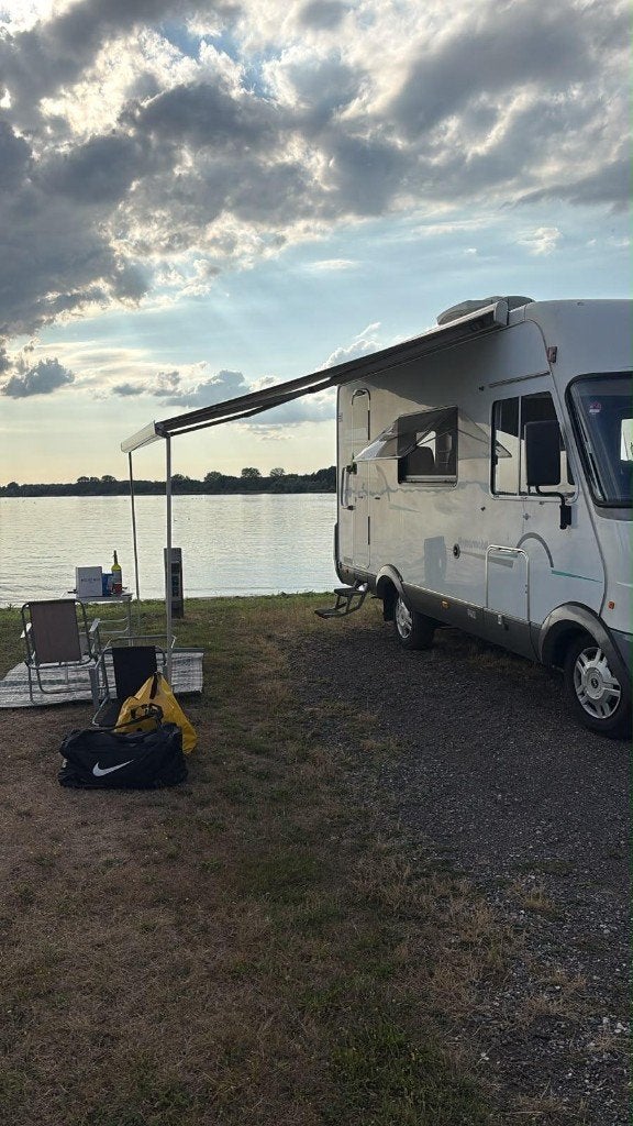 Camper Hymer B544 Integraal 5-persoons, Caravans en Kamperen, Integraal, Chemisch toilet, Standaard zit, Fiat