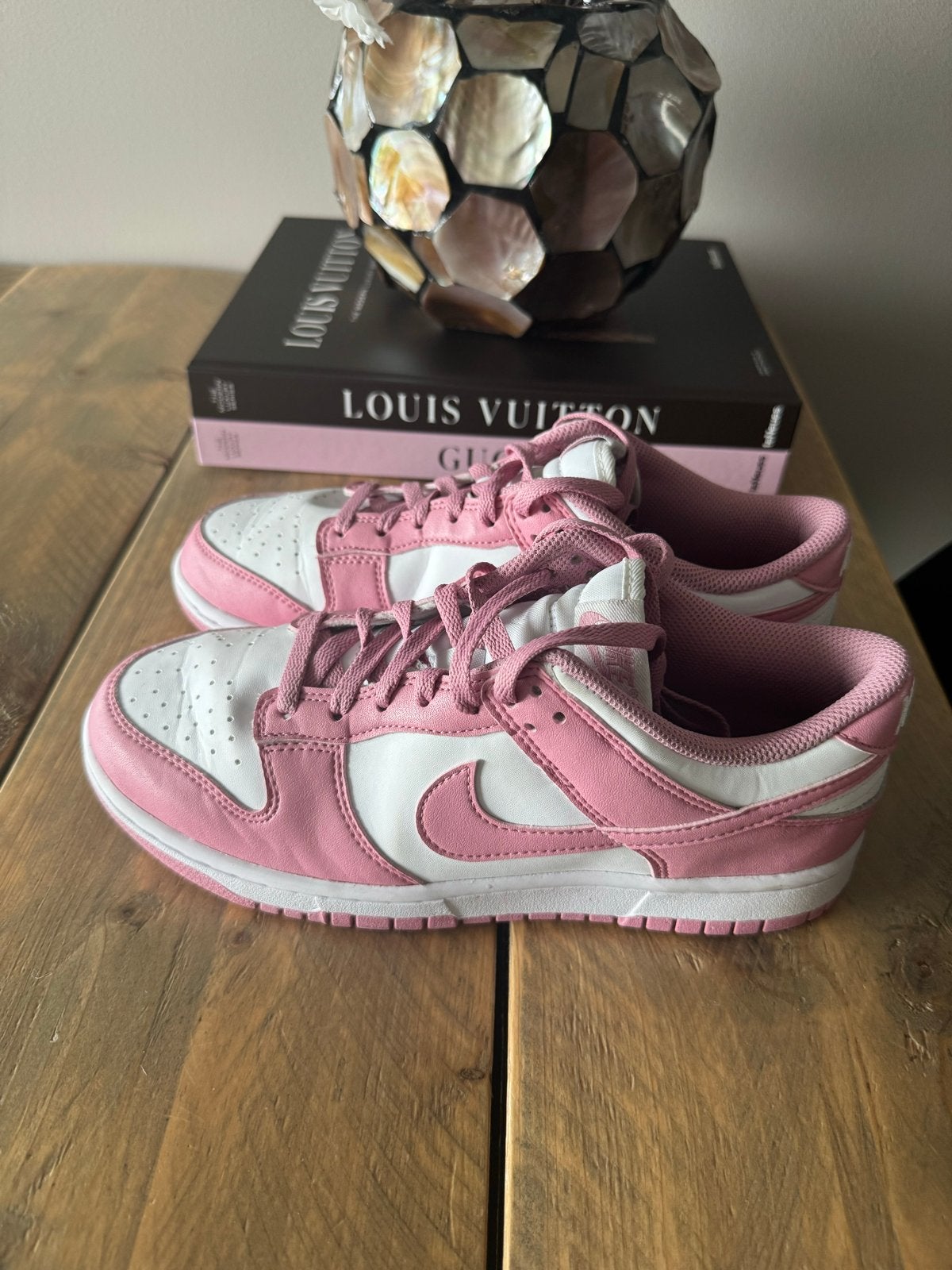 Nike Dunk Low White Elemental Pink - Maat 40,5, Kleding | Dames, Schoenen, Zo goed als nieuw, Sneakers of Gympen, Wit, Ophalen of Verzenden