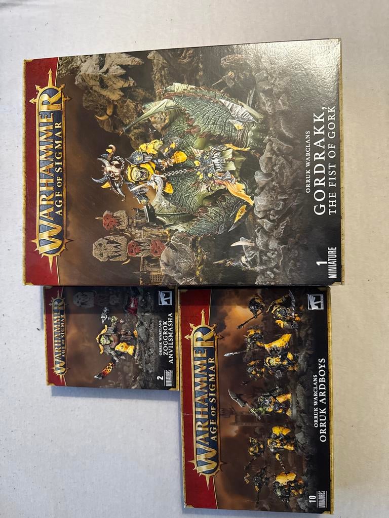 Warhammer Age of Sigmar Orruk Warclans set, Hobby en Vrije tijd, Wargaming, Gebruikt, Warhammer, Figuurtje(s), Geverfd, Ophalen of Verzenden