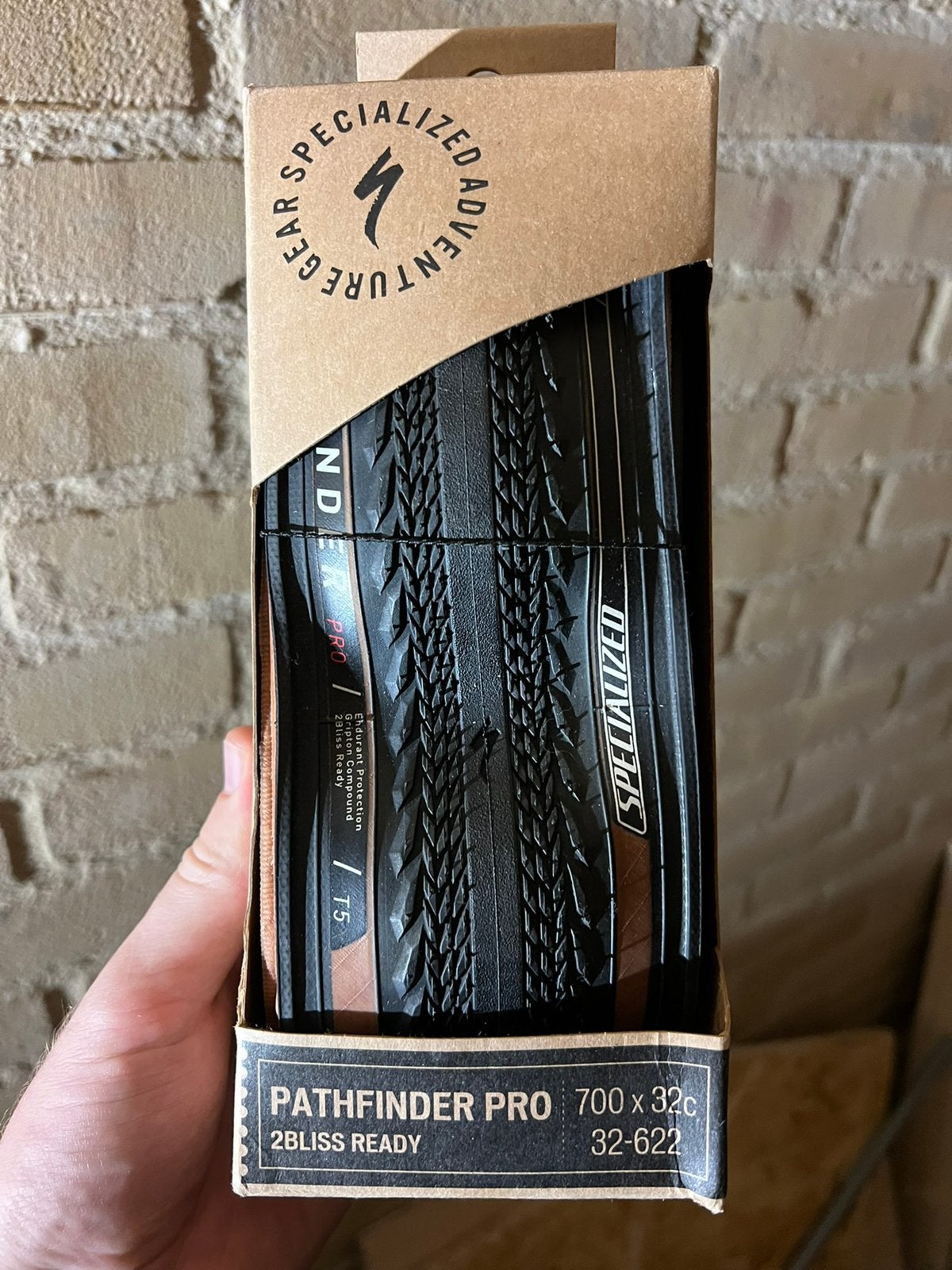 Specialized Pathfinder Pro 700x32 - nieuw, Band, Nieuw, Ophalen of Verzenden, Gravelbike