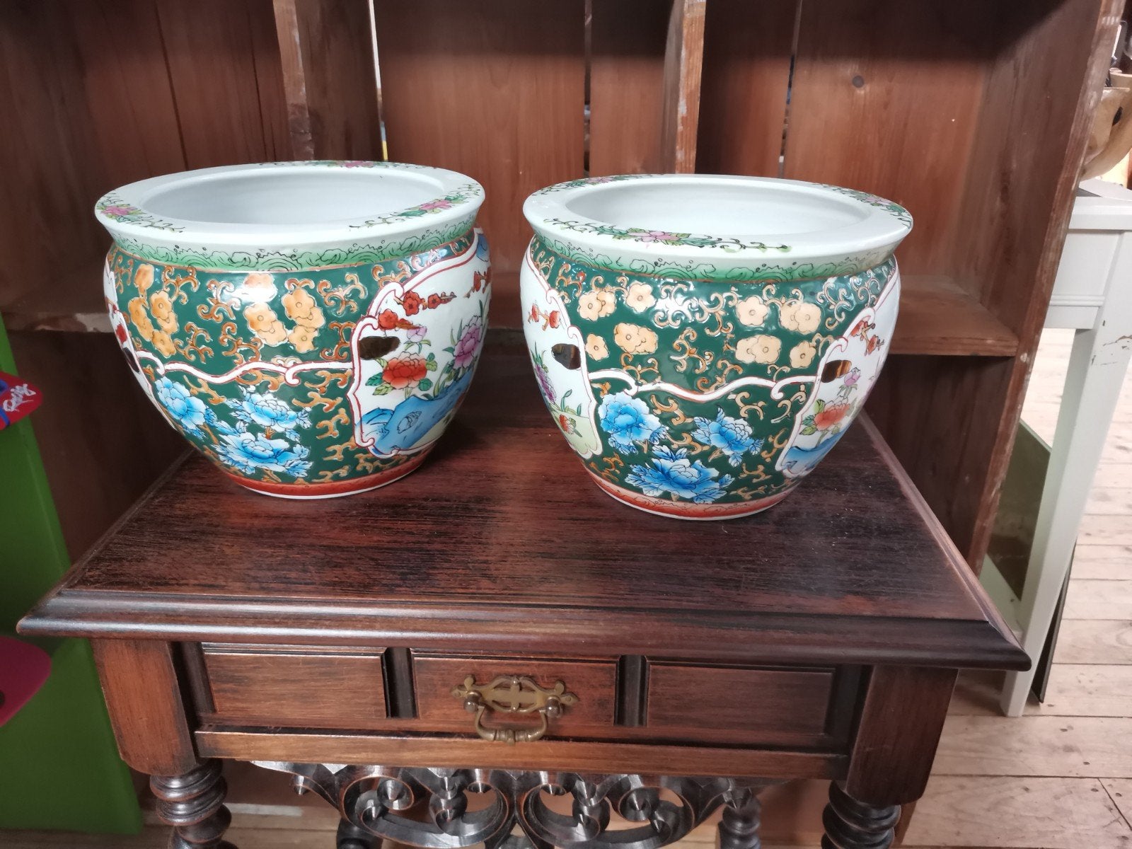 Mooie bloempotten Chineze motieven, Tuin en Terras, Bloempotten, Ophalen, Rond, Zo goed als nieuw, Aardewerk