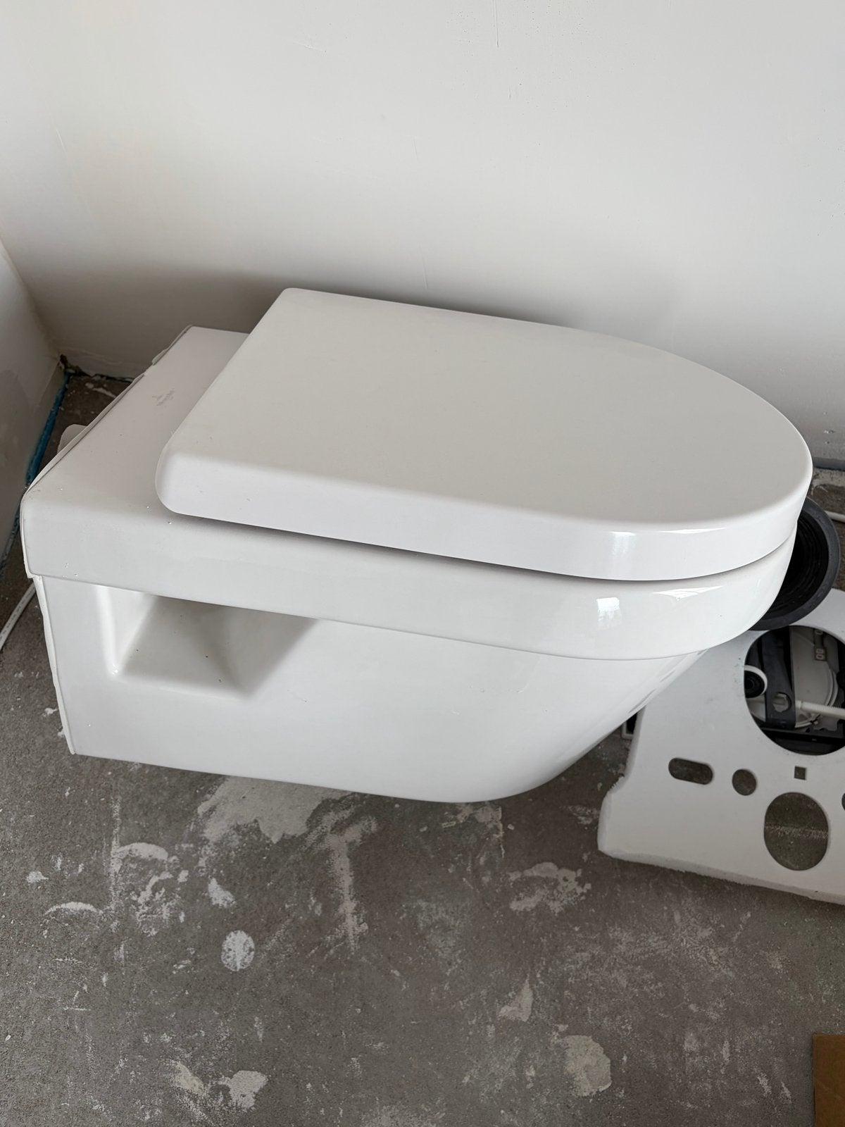 Villeroy & Boch wandcloset incl wc fonteintje, sifon, kraan, Doe-het-zelf en Verbouw, Sanitair, Ophalen, Nieuw, Toilet
