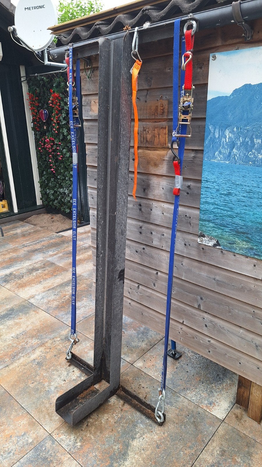 Motor/scootersteun voor campergarage (1 deur), Ophalen, Gebruikt
