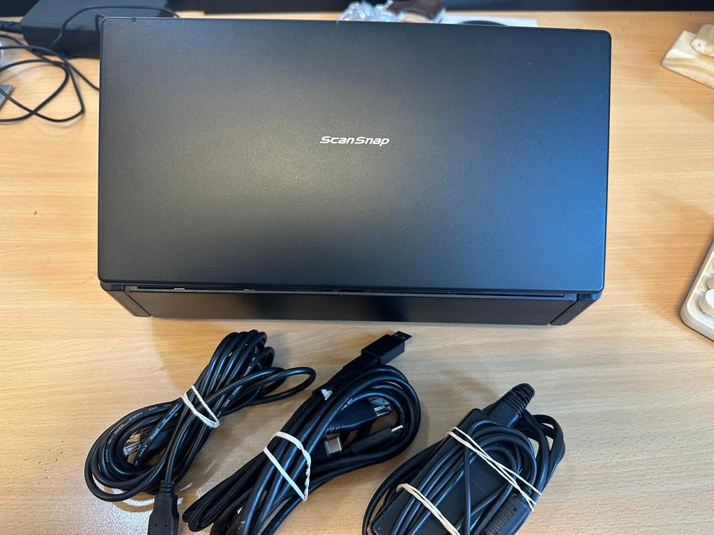 Fujitsu ScanSnap iX500 Documentscanner met Wi-Fi, MacOS, Zo goed als nieuw, Documentscanner, Ingebouwde Wi-Fi