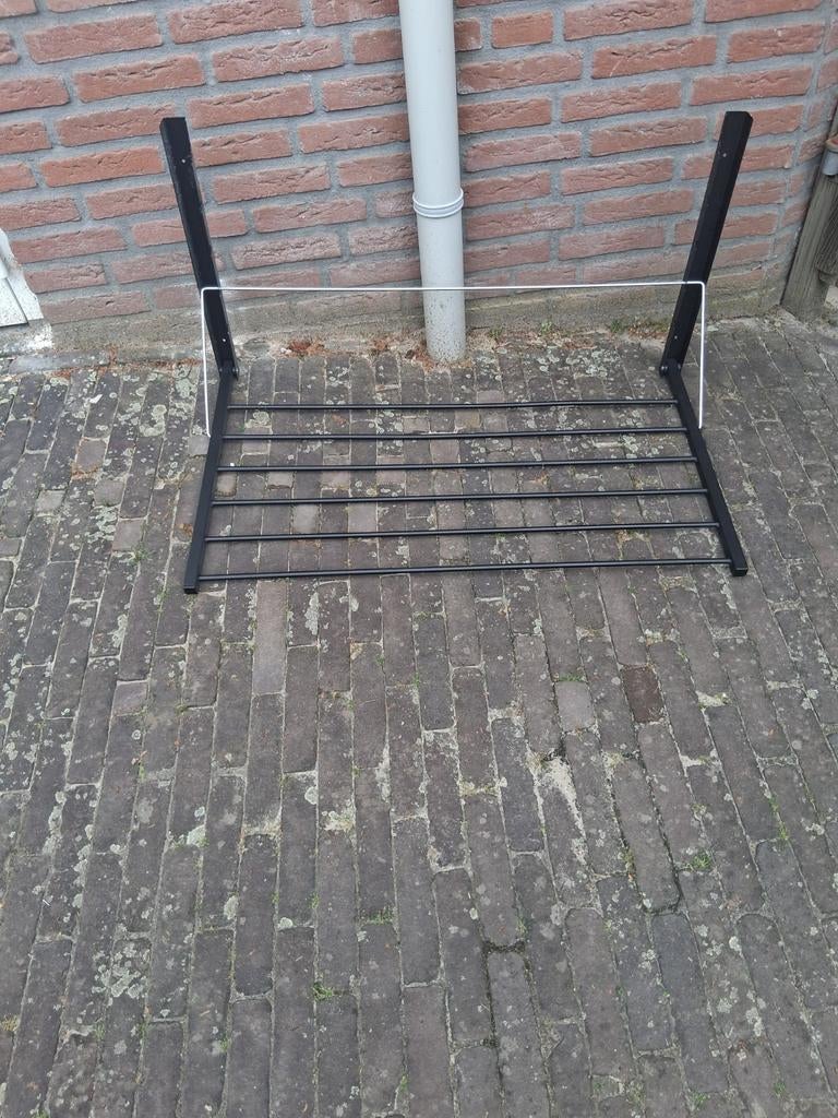 Stevig zwart wasrek, Ophalen, Zo goed als nieuw, Zwart