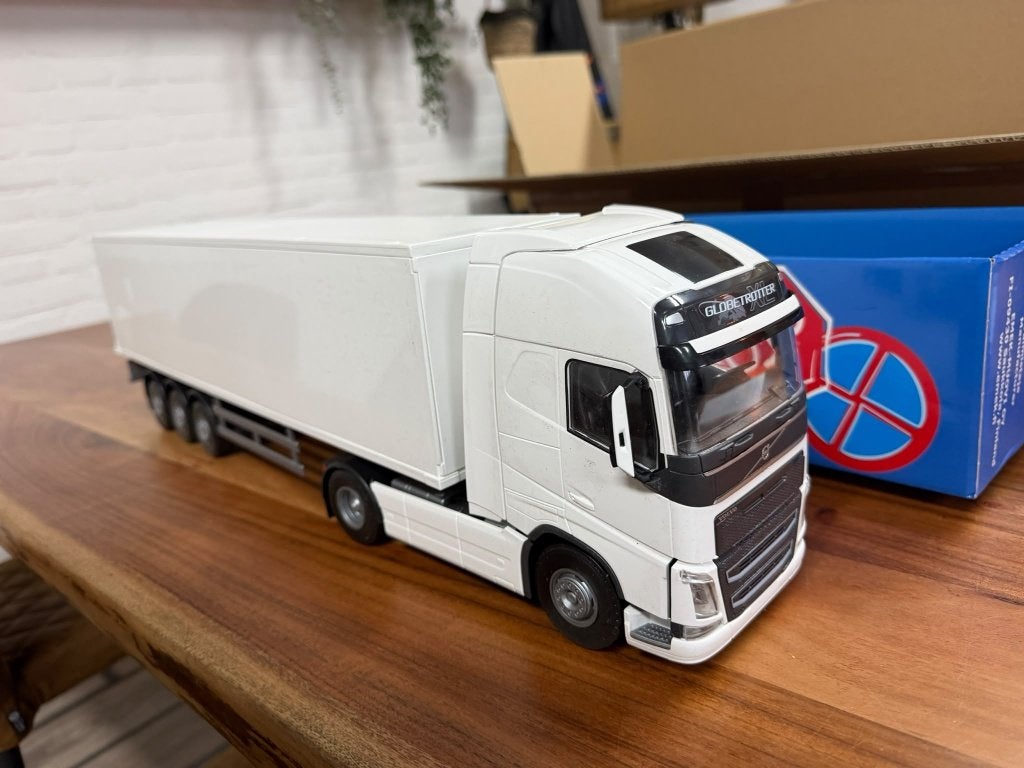 EMEK - Volvo FH Box Trailer wit schaalmodel, Ophalen of Verzenden, Nieuw, Bus of Vrachtwagen, Overige merken