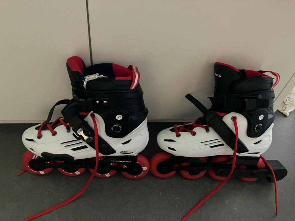 Skeelers mt 42, Sport en Fitness, Skeelers, Overige merken, Gebruikt, Ophalen of Verzenden, Wielen of Lagers
