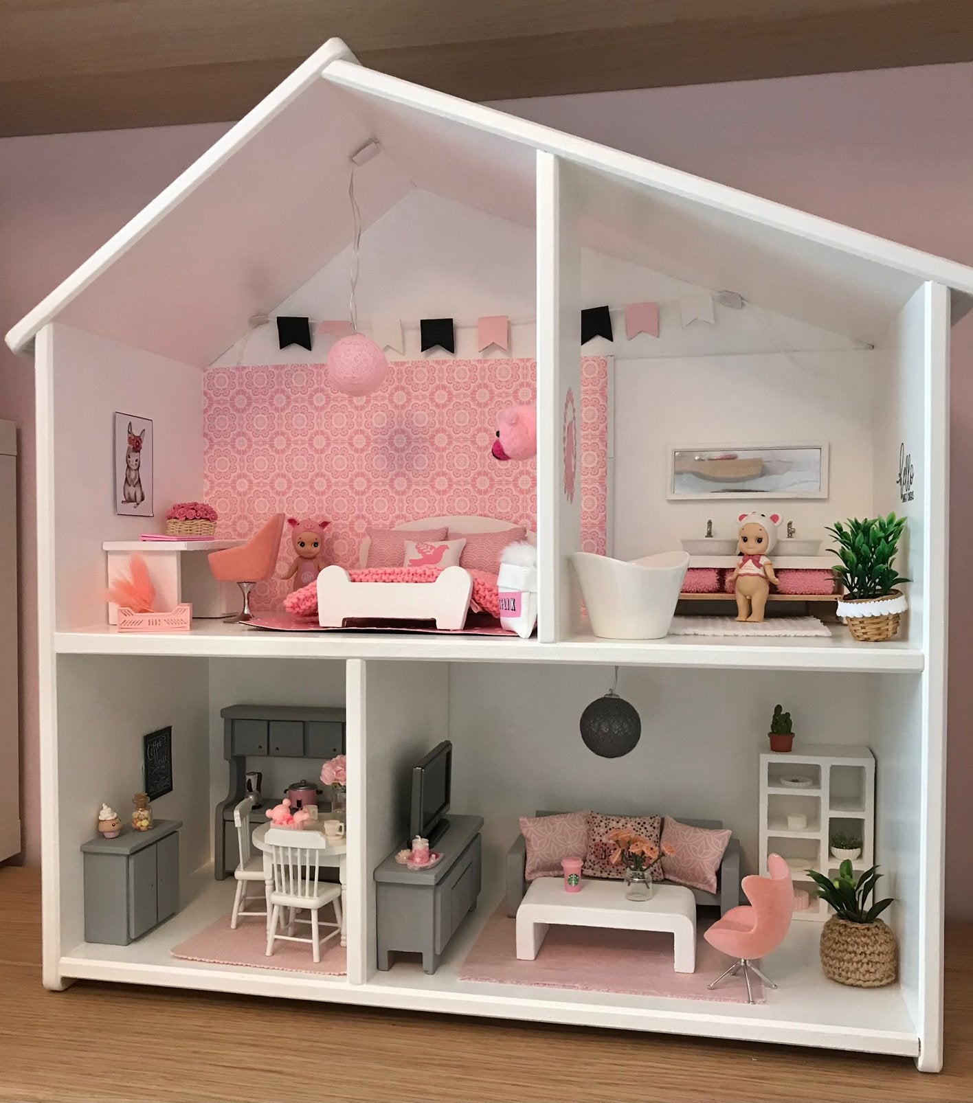 Modern poppenhuis volledig ingericht hip trendy roze NIEUW, Ophalen, Nieuw, Poppenhuis
