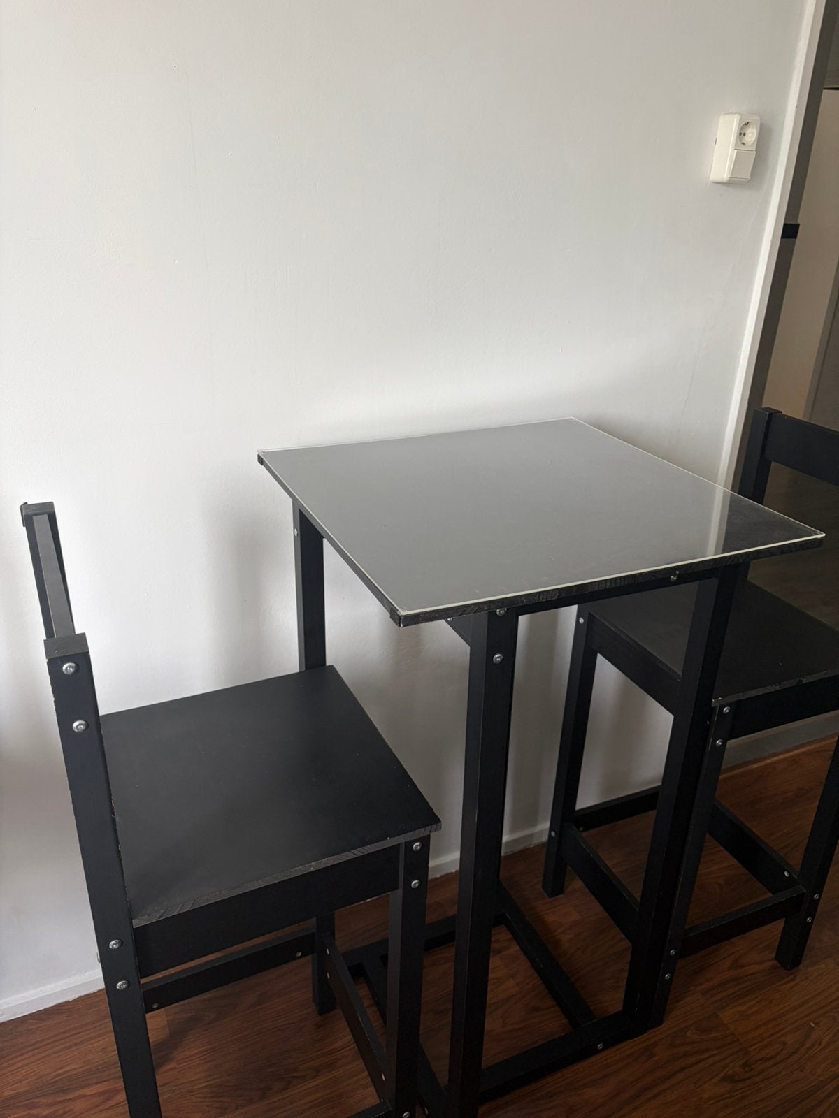 Black Bar Table Set with 2 High Chairs, Ophalen, Zo goed als nieuw, 4 tot 6 stoelen