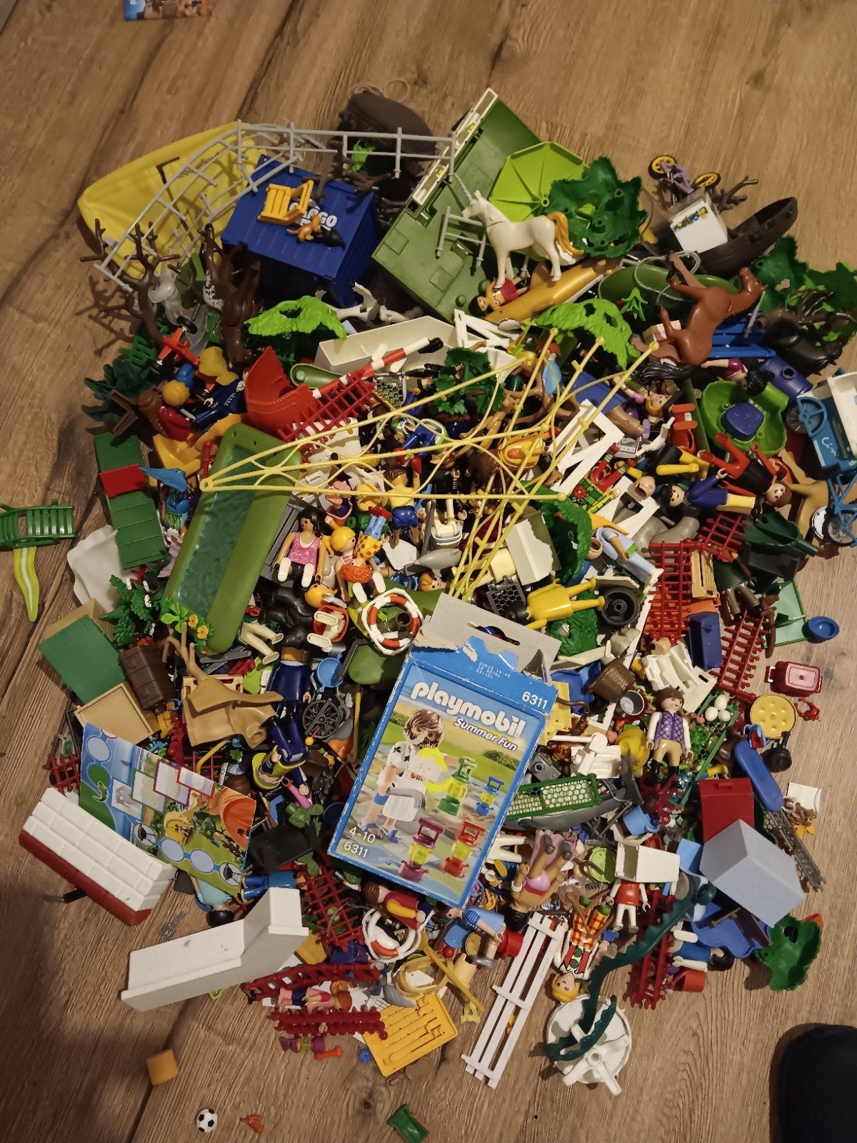 Grote Playmobil collectie: voertuigen, dieren, figuren, Ophalen