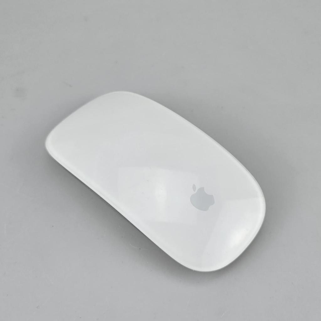 Apple Magic Mouse 1st Gen A1296 Wit, Computers en Software, Muizen, Zo goed als nieuw