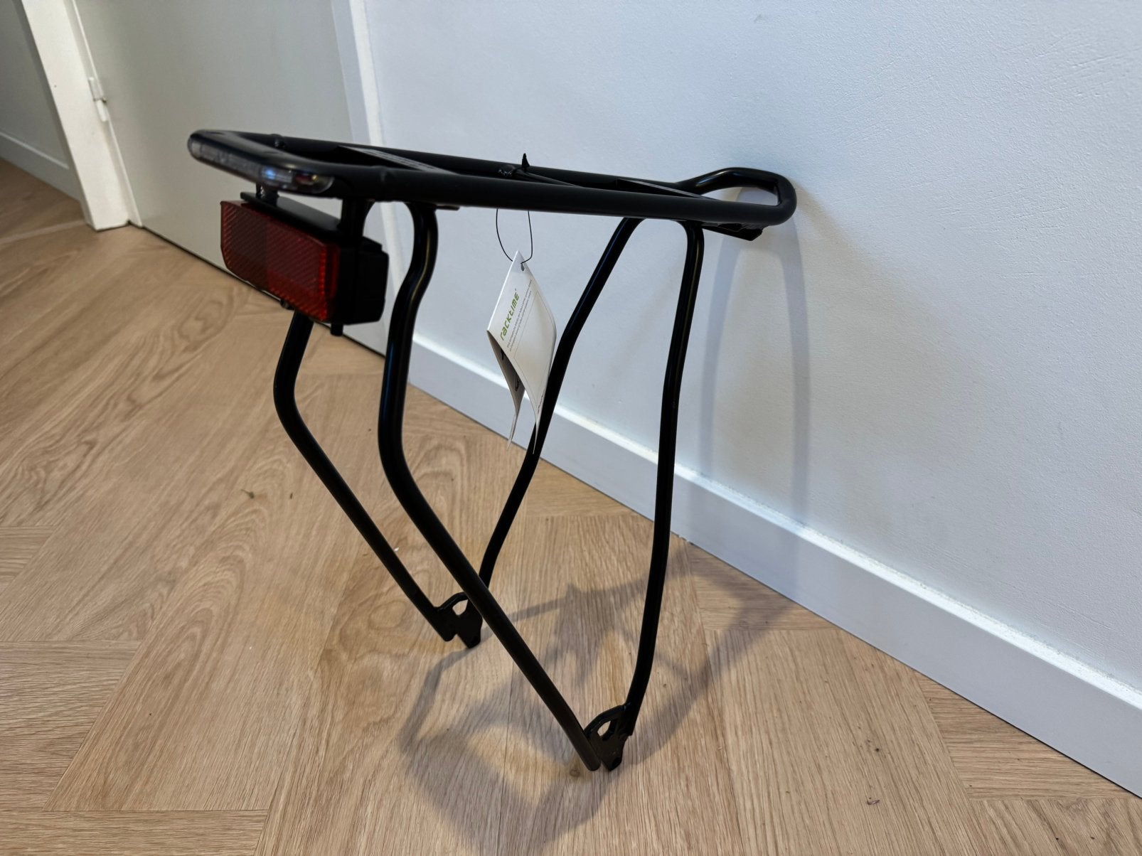 Nieuwe Racktime bagagedrager met defecte verlichting, Ophalen, Gebruikt