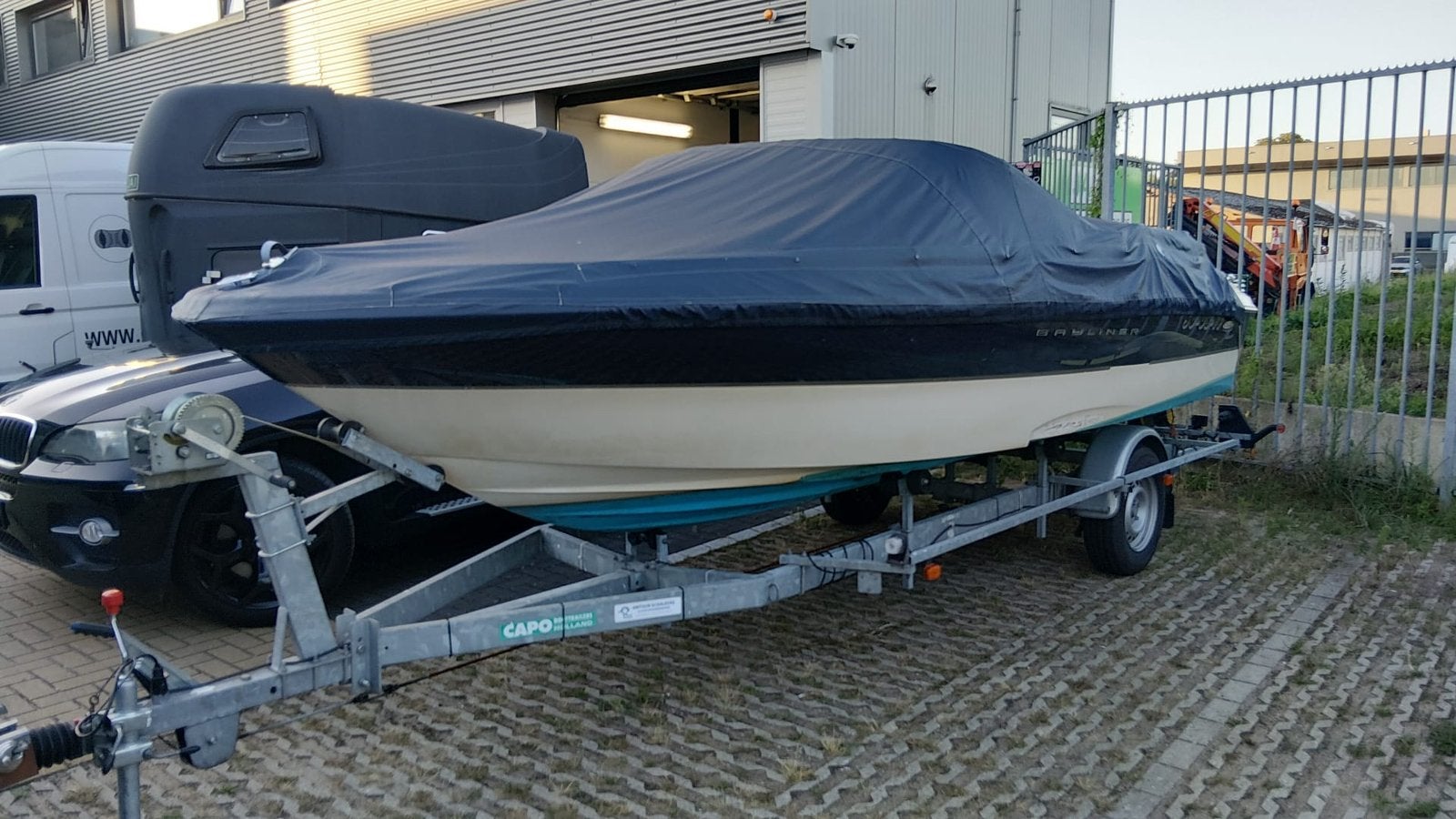 Bayliner 185 Bowrider (2002) van 1e eigenaar, incl. trailer, Watersport en Boten, Speedboten, Ophalen, Bayliner, Benzine, Binnenboordmotor