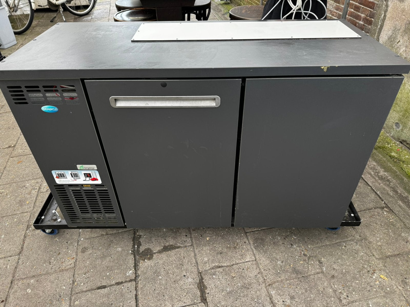 SERRCO - Fustenkoeling, geschikt voor 2x 50L of 4x20L, 200 liter of meer, Ophalen, Zonder vriesvak, 160 cm of meer