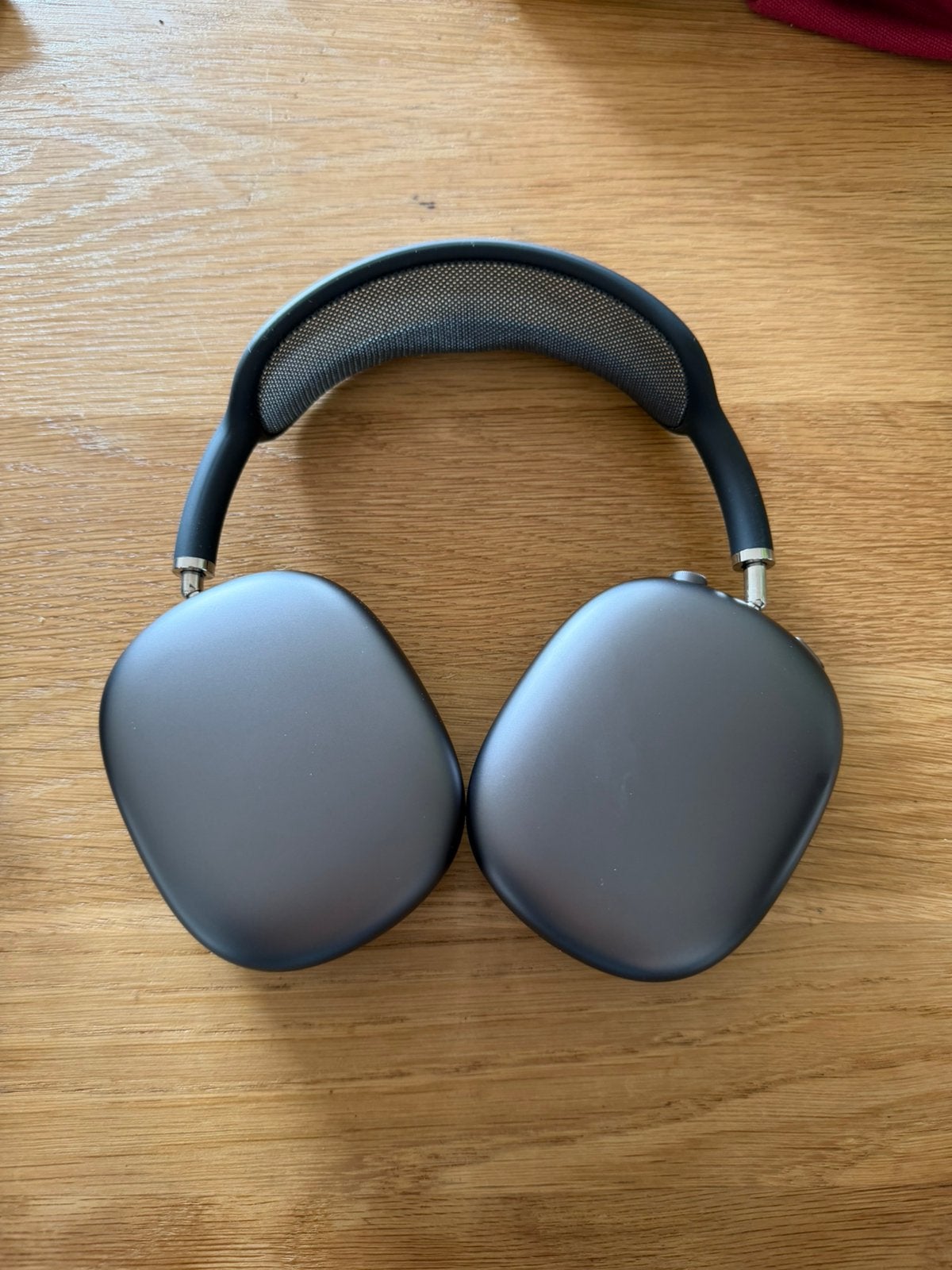 Airpods max, Ophalen, Draadloos, Zo goed als nieuw, Zwart