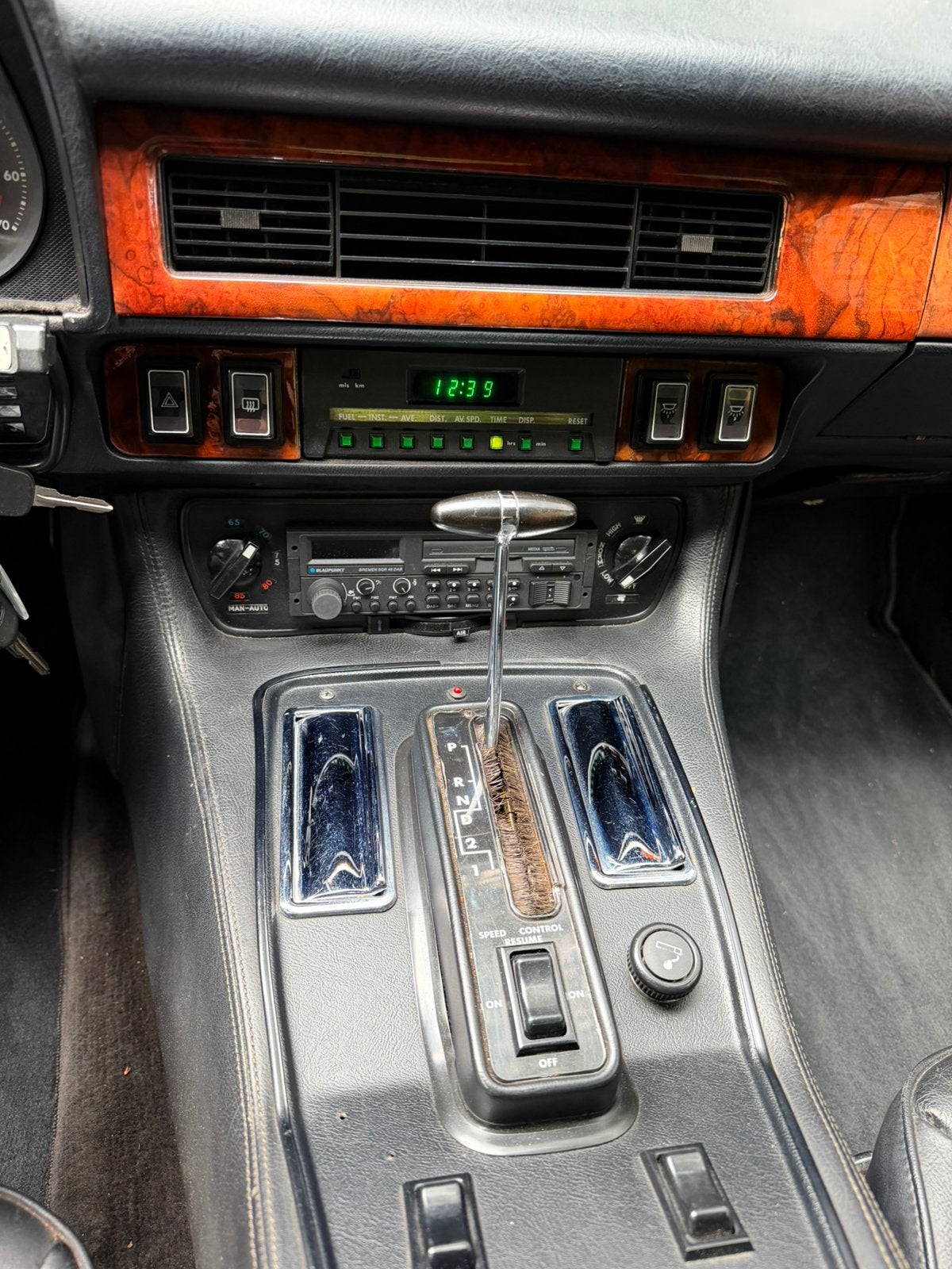 Foto 18 van Jaguar XJS 5.3 V12 AUT,Origineel NL,Belastingvrij,Nette staa