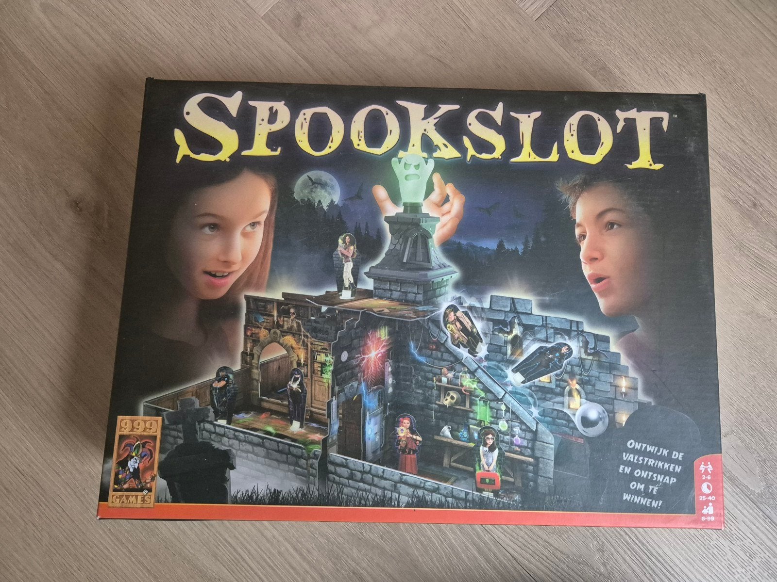 Spookslot bordspel - Ontsnap aan de spoken!, Drie of vier spelers, Ophalen of Verzenden, Gebruikt, 999 Games