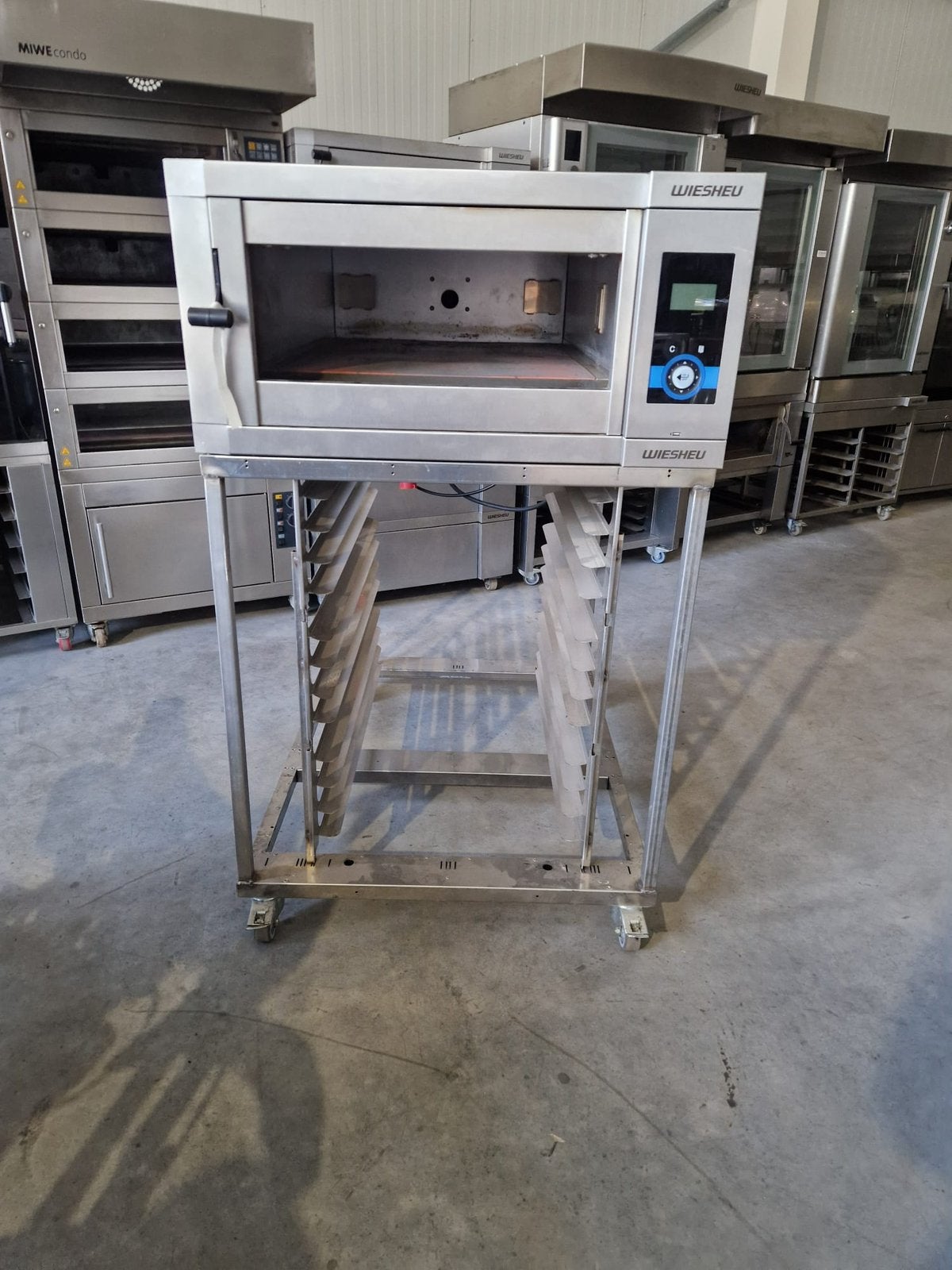WIESHEU EBO 68-M Etageoven / Steenoven, Ophalen, Minder dan 45 cm, Oven, 60 cm of meer