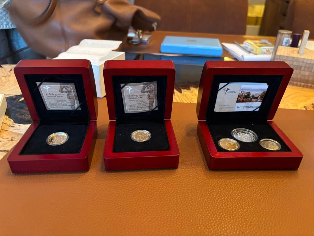 3x enkele dukaat 2 x 2008 en 1 x 1927, Ophalen of Verzenden, Goud