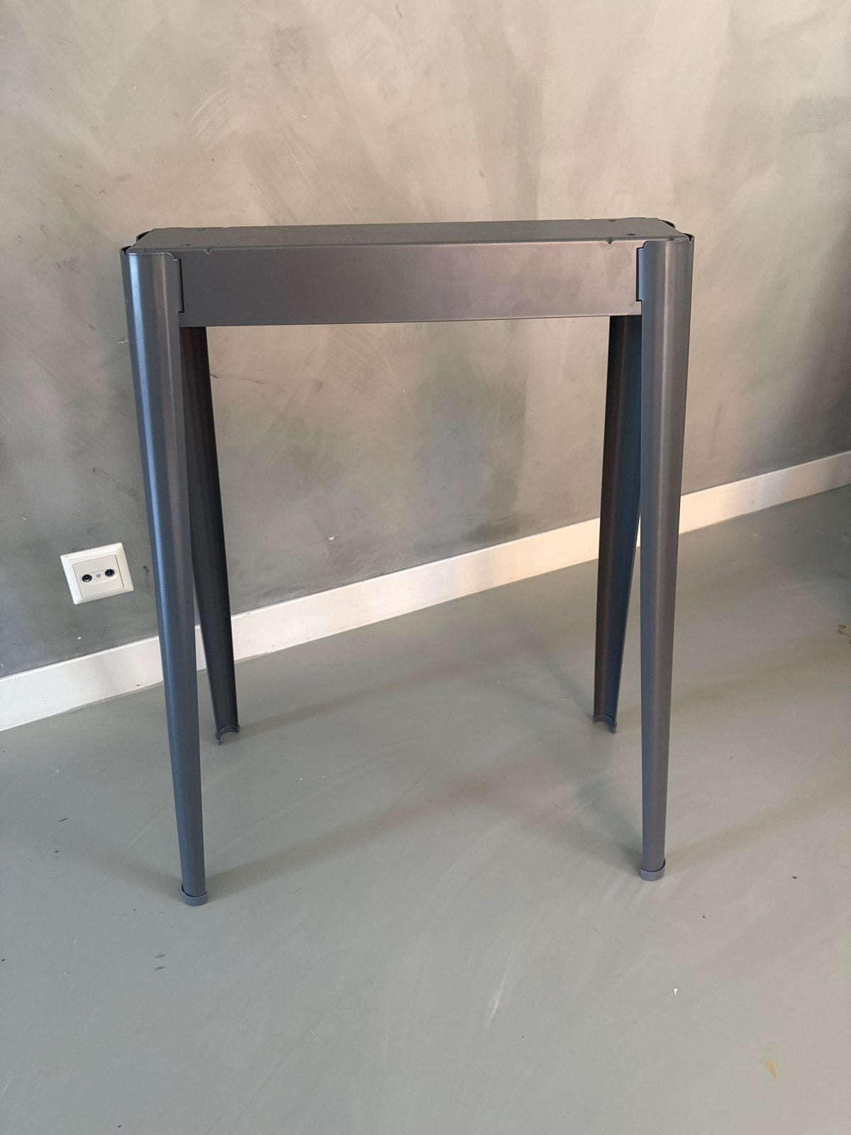 IKEA metalen schraag - Zo goed als nieuw, Ophalen, Metaal of Aluminium, Zo goed als nieuw, 60 cm of meer