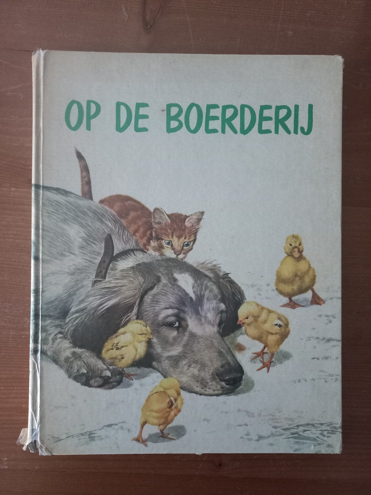 Vintage kinderboek "Op de Boerderij" - boerderijdieren, Ophalen of Verzenden, Gelezen, Onbekend