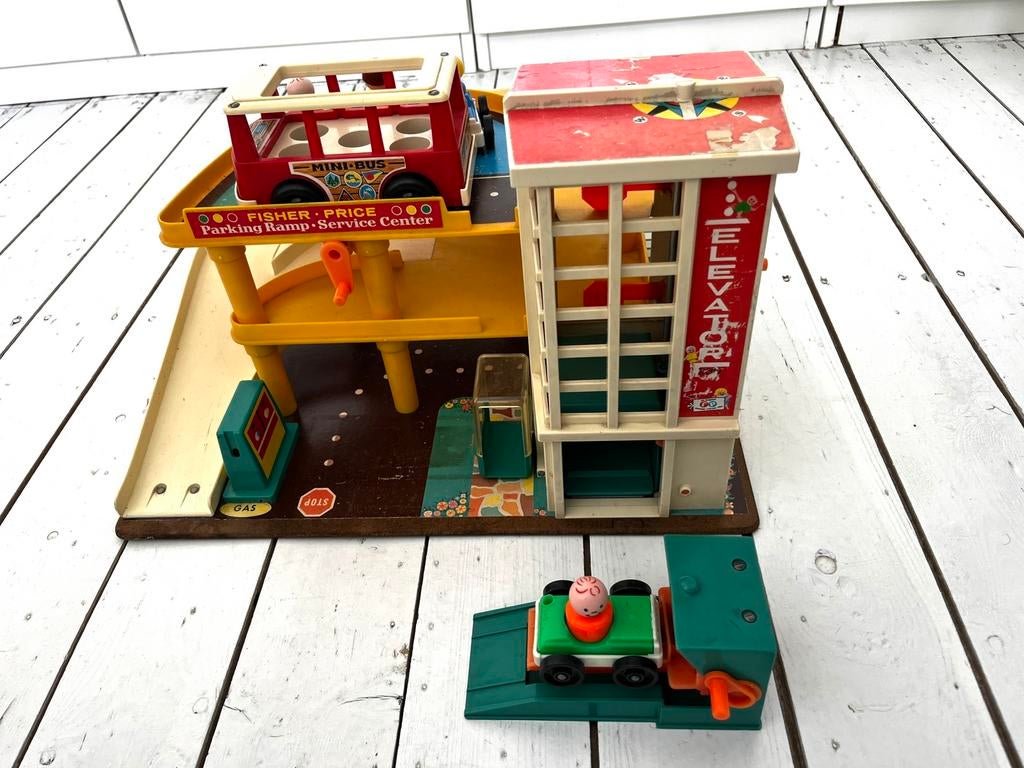 Fisher Price garage, Ophalen of Verzenden, Gebruikt, Speelset