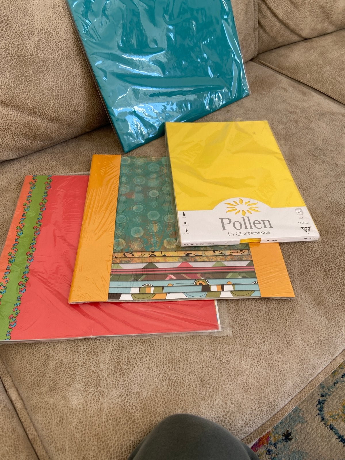 Knutselpapier en karton - Diverse kleuren en patronen, Overige thema's, Nieuw, Meerkleurig, Ophalen of Verzenden