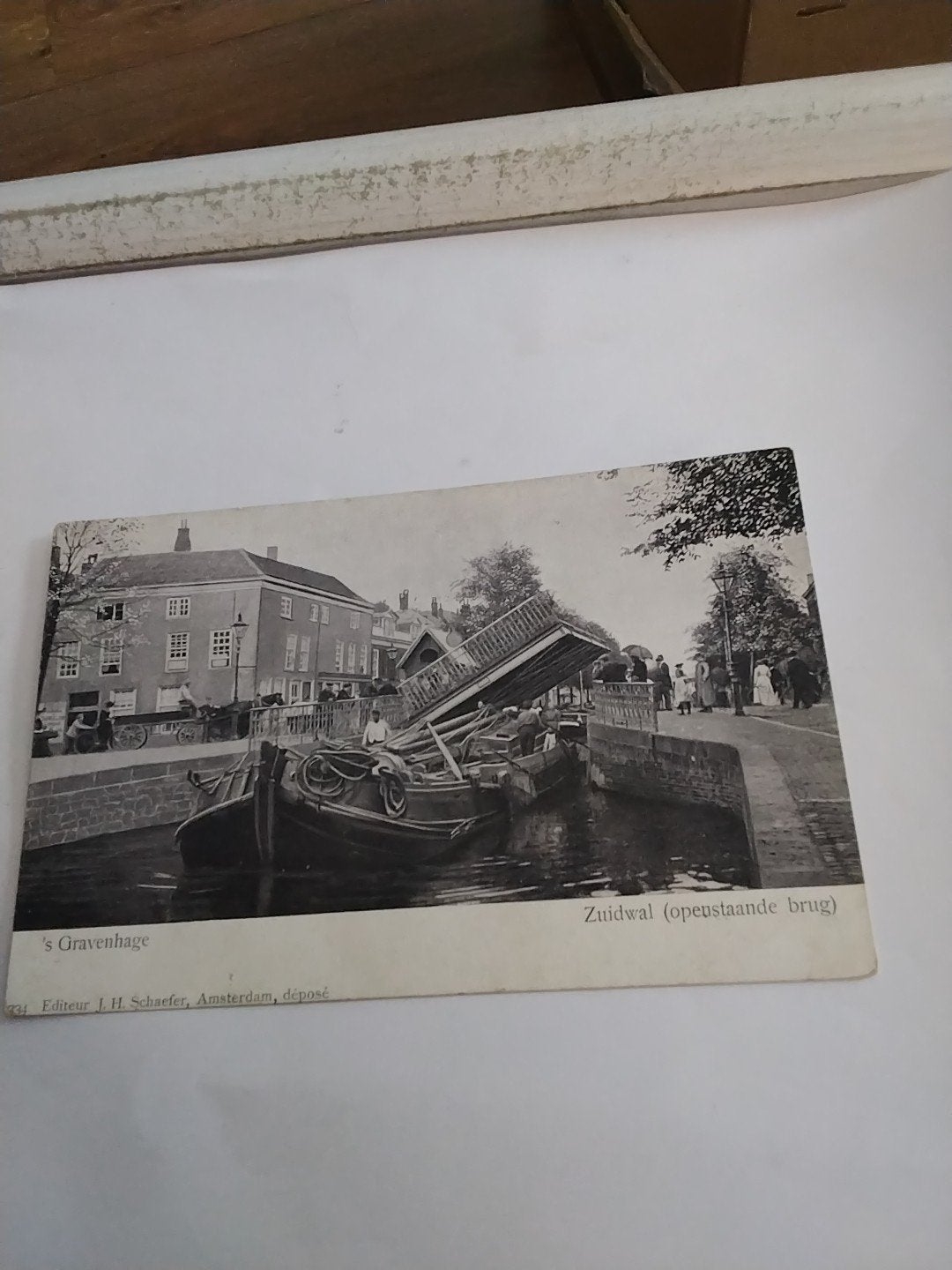 Oude ansichtkaart 's Gravenhage Zuidwal (opeenstaande brug), Ophalen of Verzenden