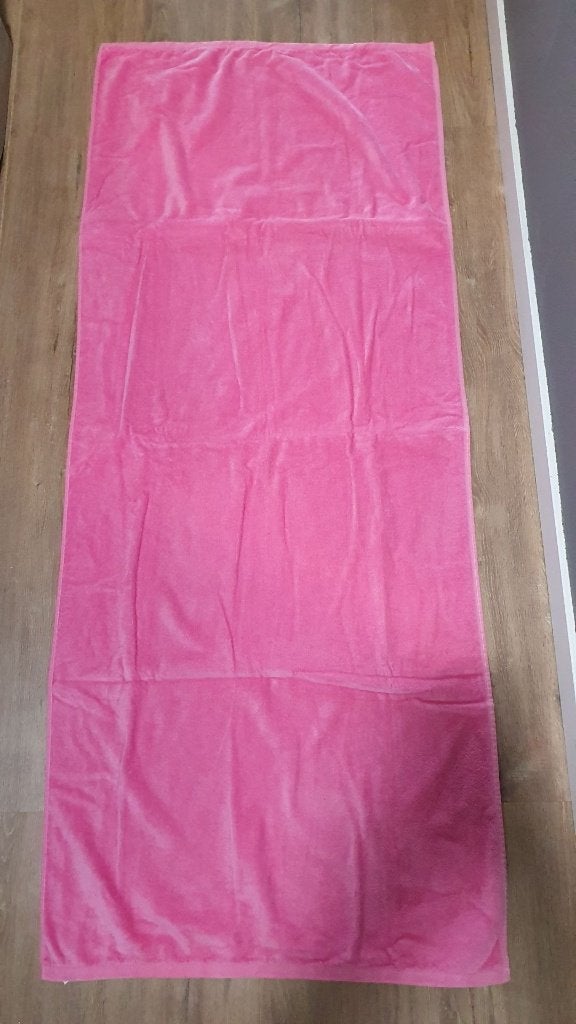 Zachte roze flanellen badlaken, Ophalen of Verzenden, Zo goed als nieuw, Roze, Handdoek