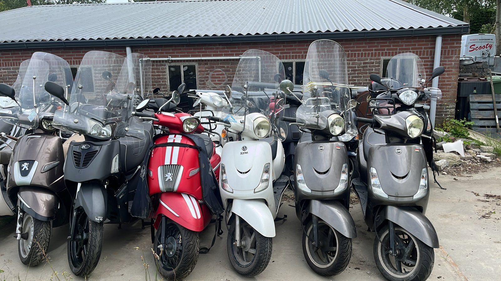 Partij scooters , gemixt, Ophalen, Zo goed als nieuw, Benzine