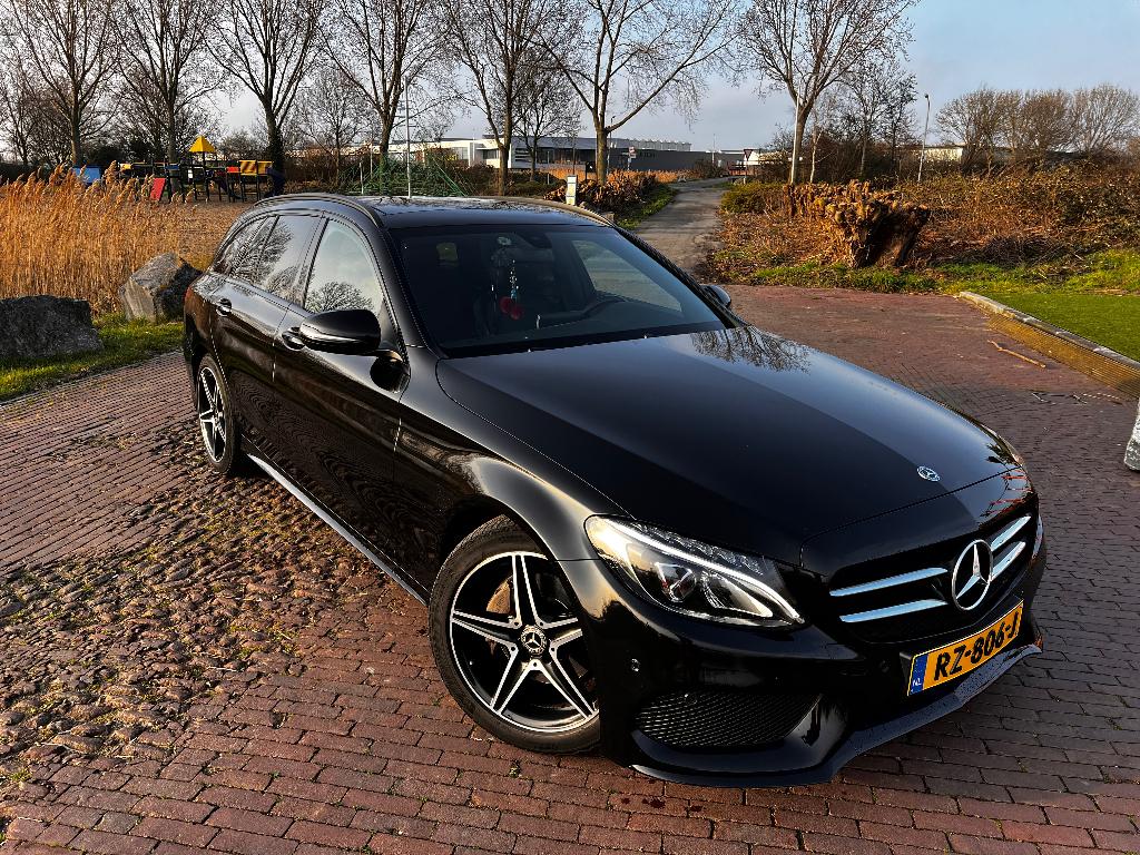 Mercedes-Benz C-Klasse C180 156pk 9G-TRONIC 2018 Zwart, Auto's, Automaat, Achterwielaandrijving, Zwart, Leder en Stof