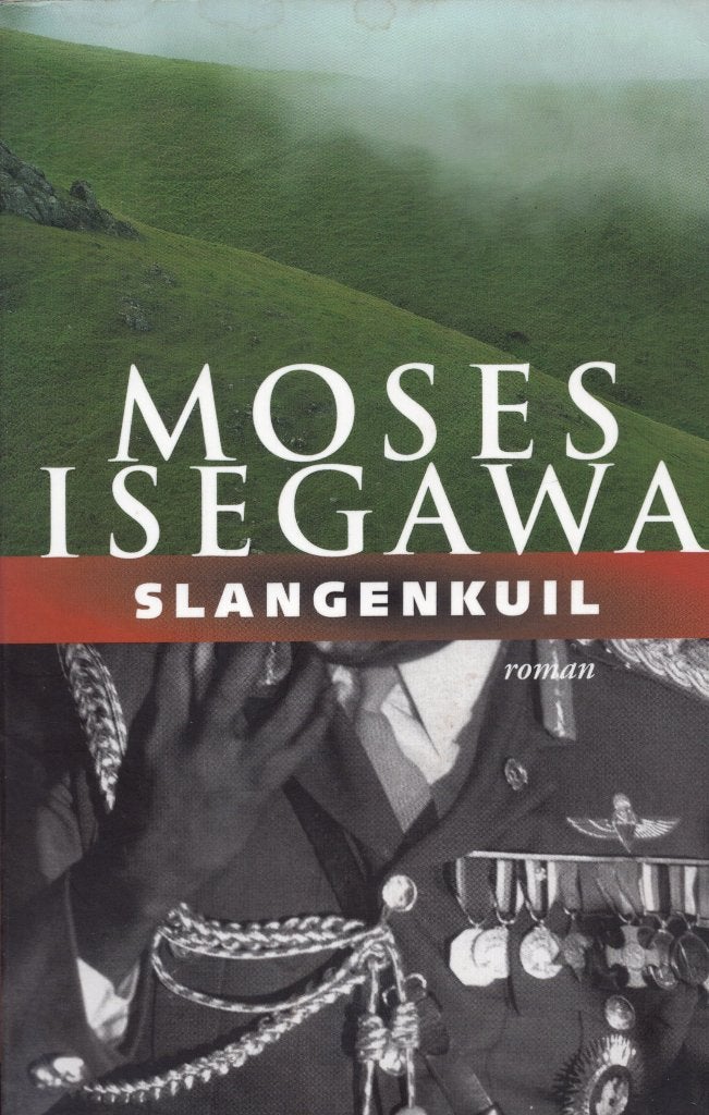 Slangenkuil - Moses Isegawa BOEK 9789023438557, Ophalen of Verzenden, Gelezen, Moses Isegawa