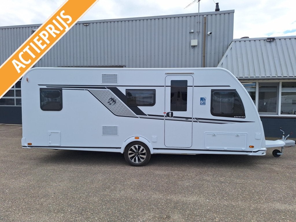 Knaus Sudwind 60 Years 580 QS STAPELBED / VASTBED, Caravans en Kamperen, Caravans, Schokbreker, Bedrijf, Meer dan 6, 6 tot 7 meter