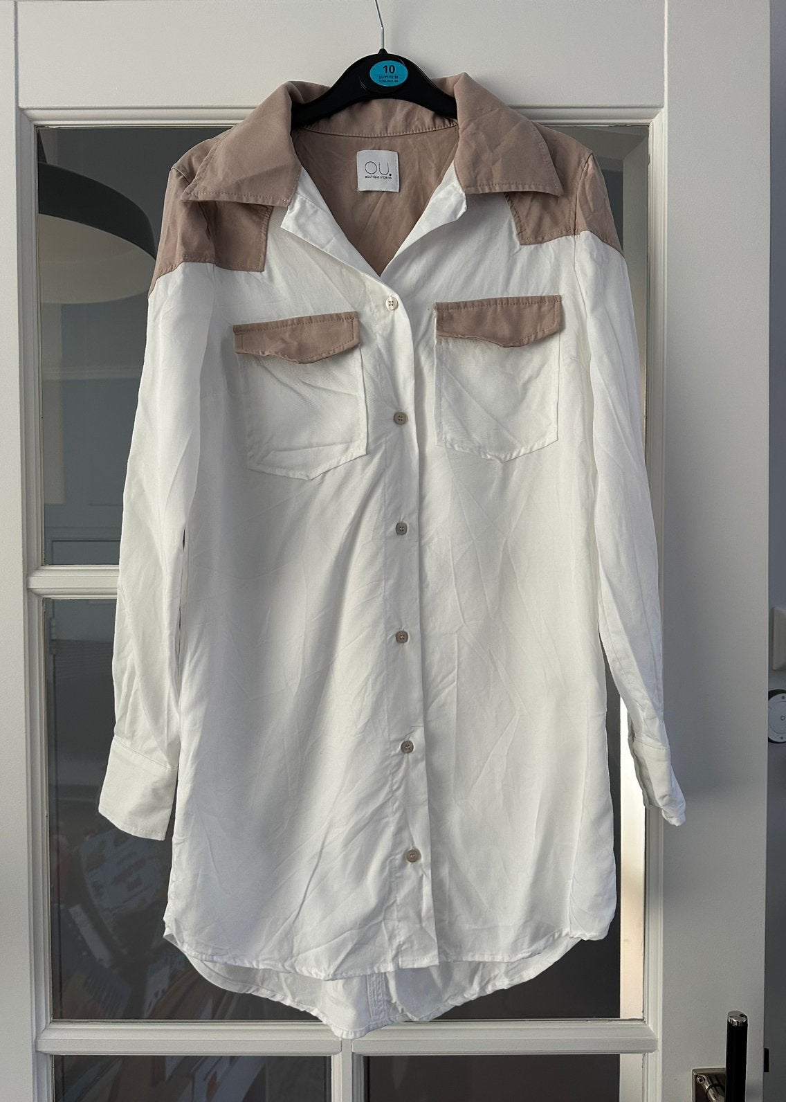 Nieuwe beige witte blouse / overhemd OU Boutique maat XS, Ophalen of Verzenden, Nieuw, Maat 34 (XS) of kleiner, Wit