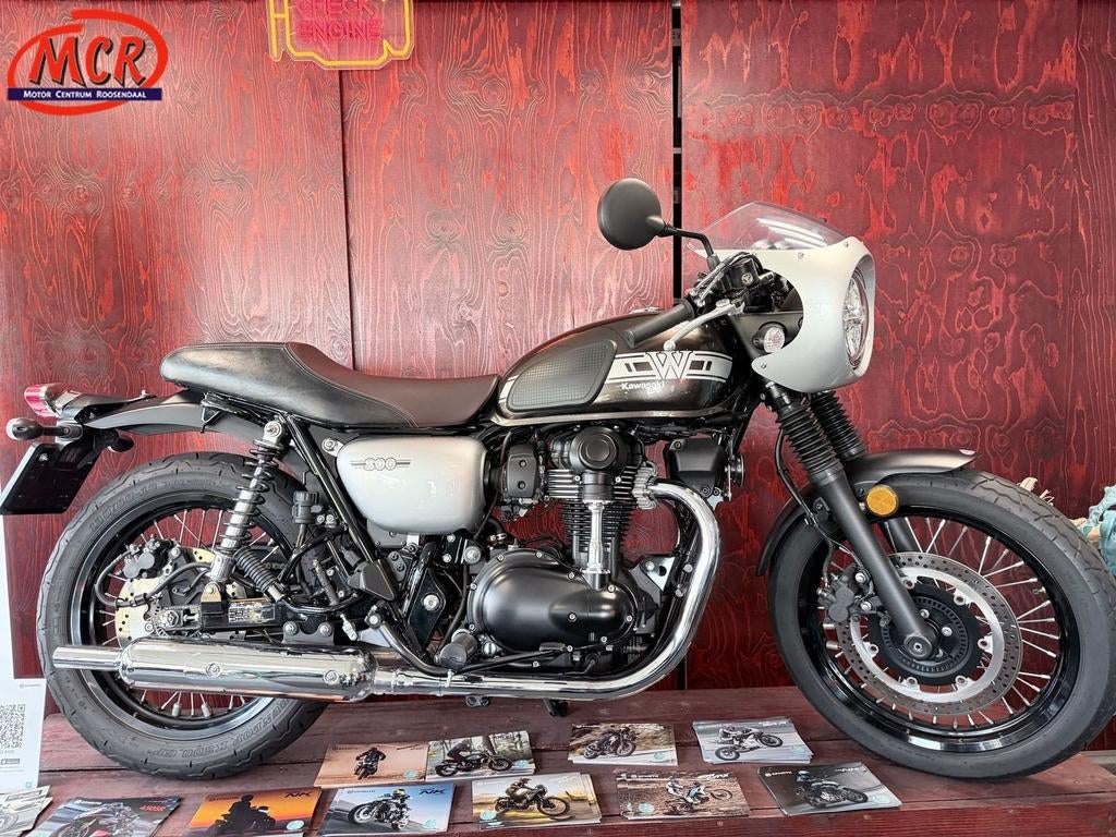 KAWASAKI W800 Cafe (bj 2020) NIEUWSTAAT, Motoren, Motoren | Kawasaki, 2 cilinders, Onbekend, KAWASAKI, Overig