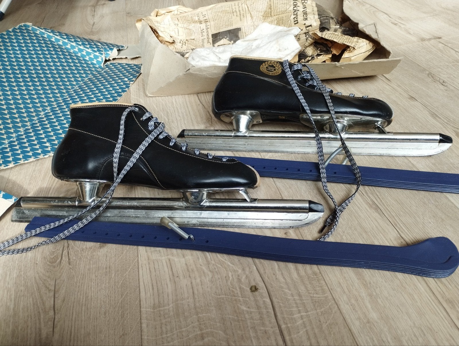 Ving Noren schaatsen, laag model, maat 39, Ophalen, Zo goed als nieuw, Noren, Viking