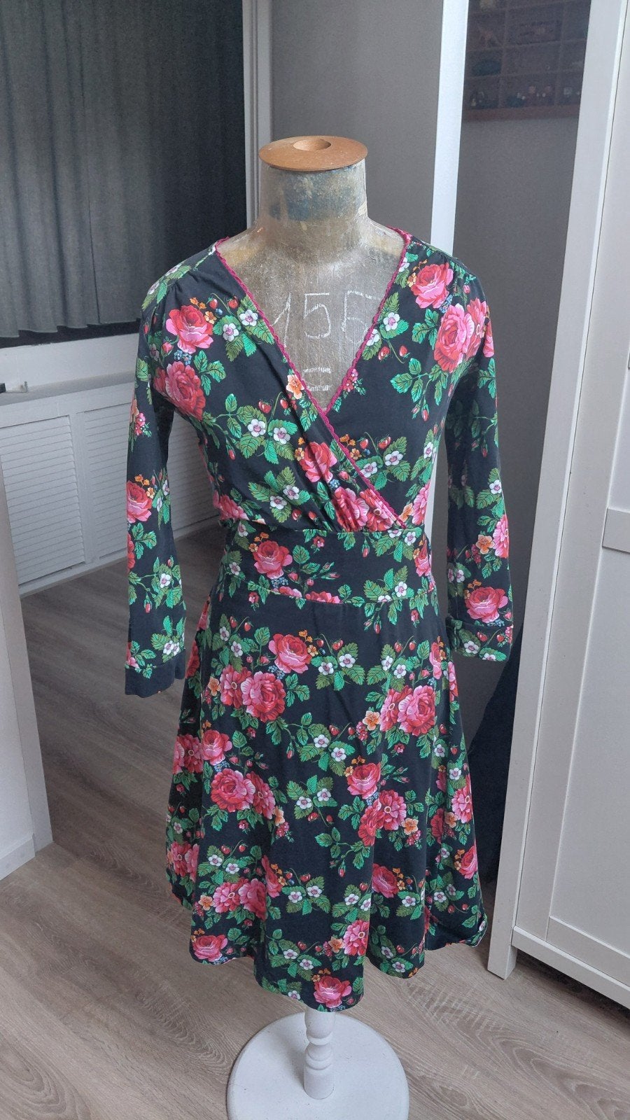 Tante Betsy jurk met rozenprint, maat S, Kleding | Dames, Jurken, Tante Betsy, Meerkleurig, Ophalen of Verzenden, Zo goed als nieuw