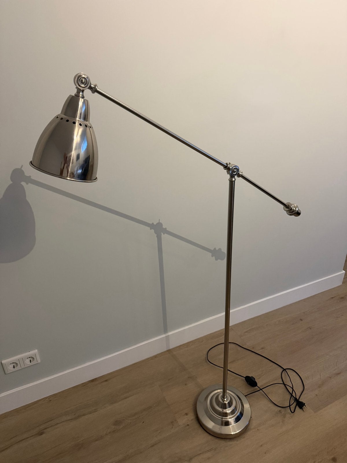 IKEA Staande Lamp - Verstelbaar en Zonder Beschadigingen, Huis en Inrichting, Ophalen, Zo goed als nieuw, Metaal