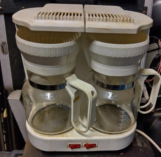 Duo koffiezetapparaat, Gebruikt, 10 kopjes of meer, Koffiemachine, Gemalen koffie