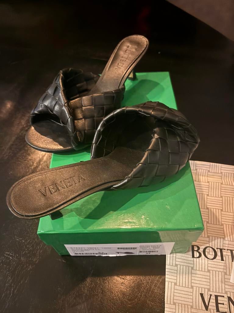 Botegga Veneta pumps zwart nieuw!, Zwart, Nieuw, Sandalen of Muiltjes, Ophalen of Verzenden