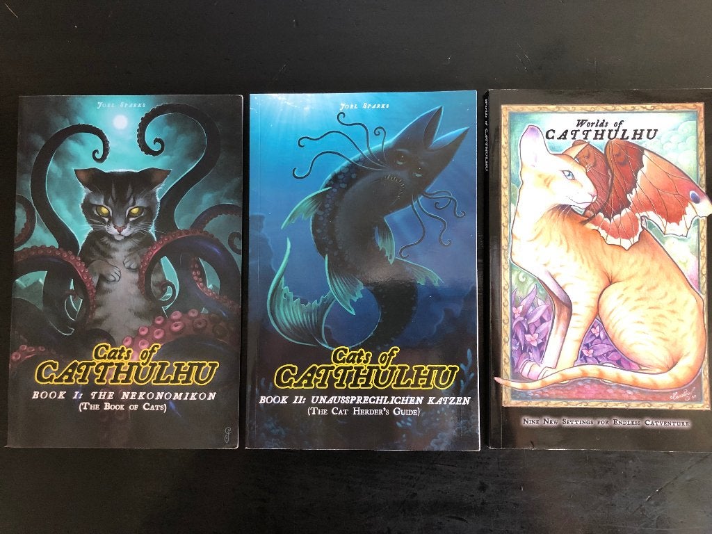 Set van 3 RPG boeken Cats of Catthulhu, Ophalen of Verzenden, Zo goed als nieuw, Overige soorten, Boek of Catalogus