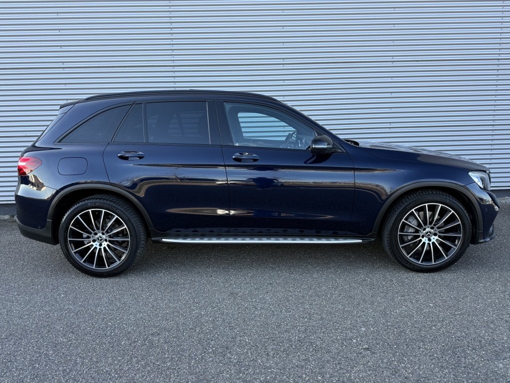 Mercedes-Benz GLC 250 4MATIC Pr. Plus AMG Carplay Pano Burme, Automaat, 15 km/l, Gebruikt, 4 cilinders