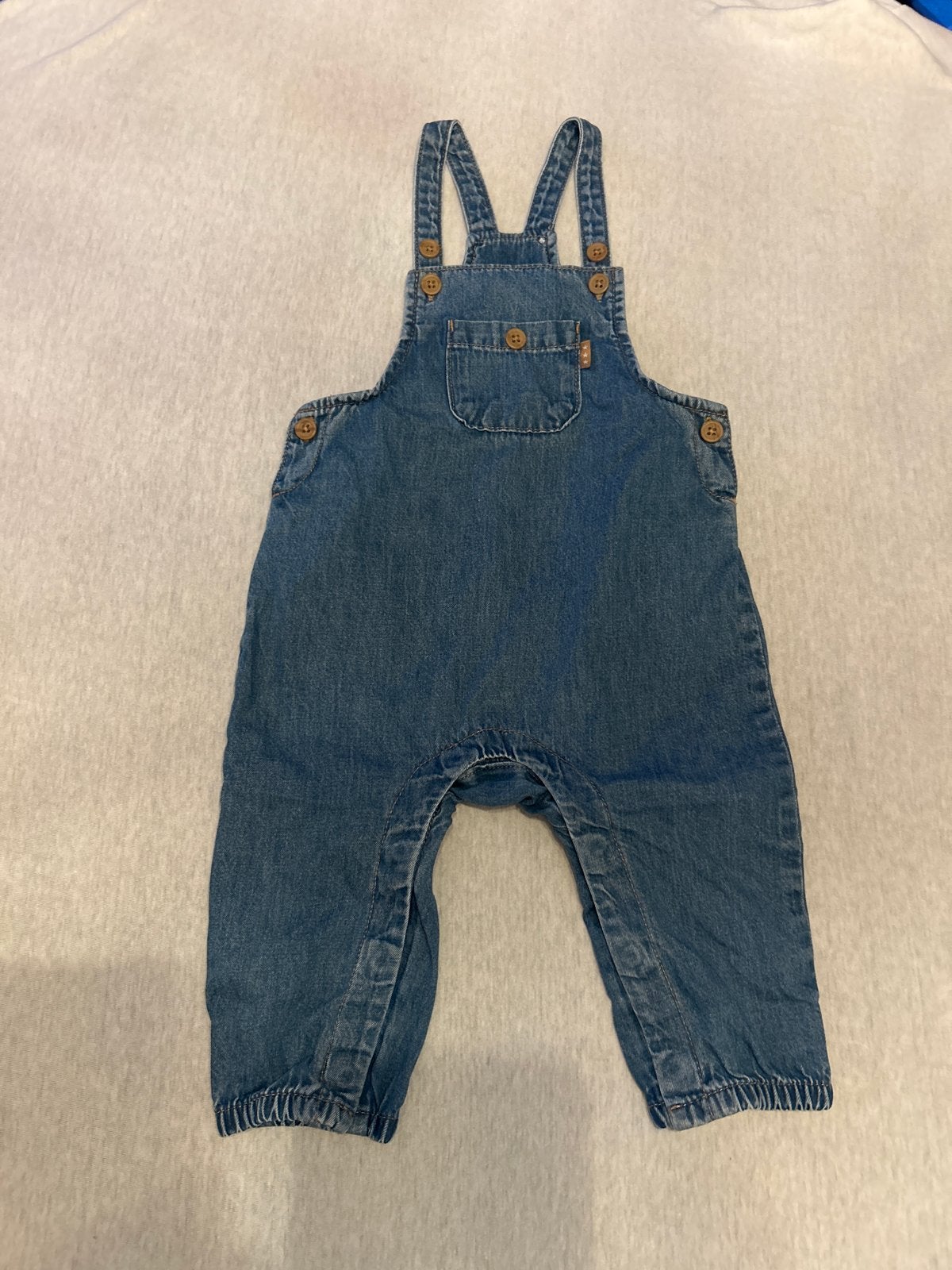 Leuke spijker tuinbroek voor baby's maat 74, Kinderen en Baby's, Babykleding | Overige, Ophalen of Verzenden, Zo goed als nieuw