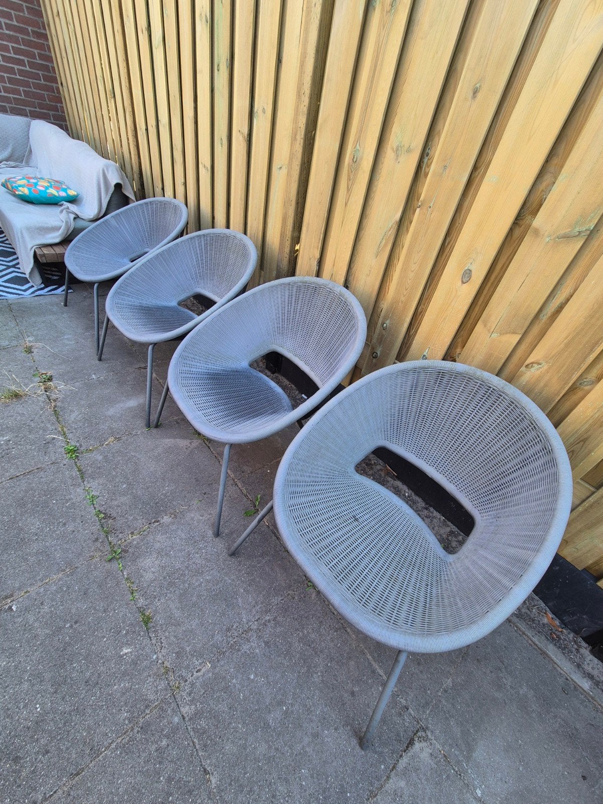 4 outdoor garden chairs / lounge chairs, Ophalen, Gebruikt, Wicker, Stapelbaar