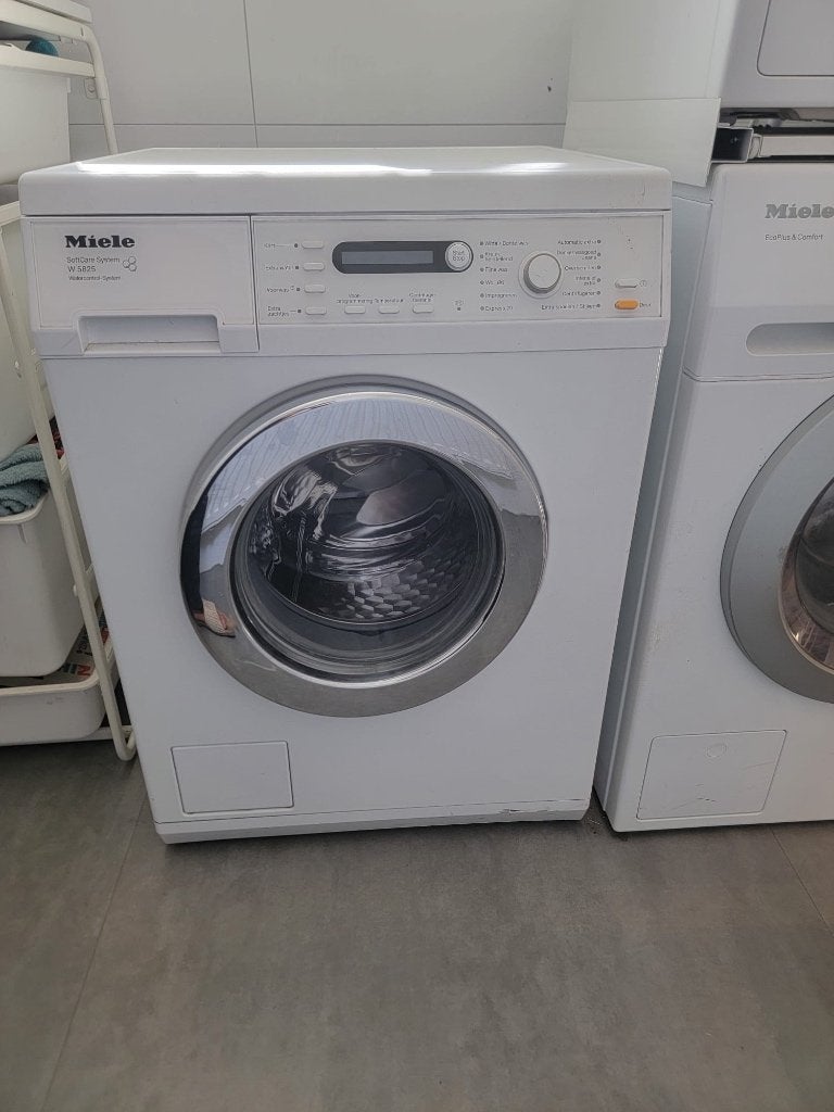 Miele W 5825 SoftCare System Wasmachine, Witgoed en Apparatuur, Ophalen, Gebruikt, Wolwasprogramma, Voorlader