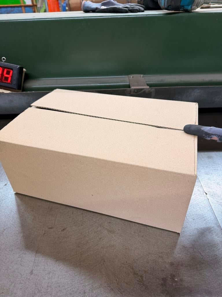 Dozen Verzendozen 37x25x14 cm 1200 stuks perf voor webshops, Ophalen, Doos, Minder dan 50 cm, Minder dan 40 cm