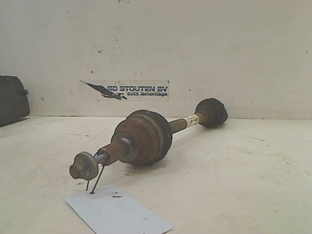Aandrijfas Links Achter Renault Twingo III (AH) A4533503500, Auto-onderdelen, Gebruikt, Renault Deutschland AG, Dialog.deutschland@renault.de
