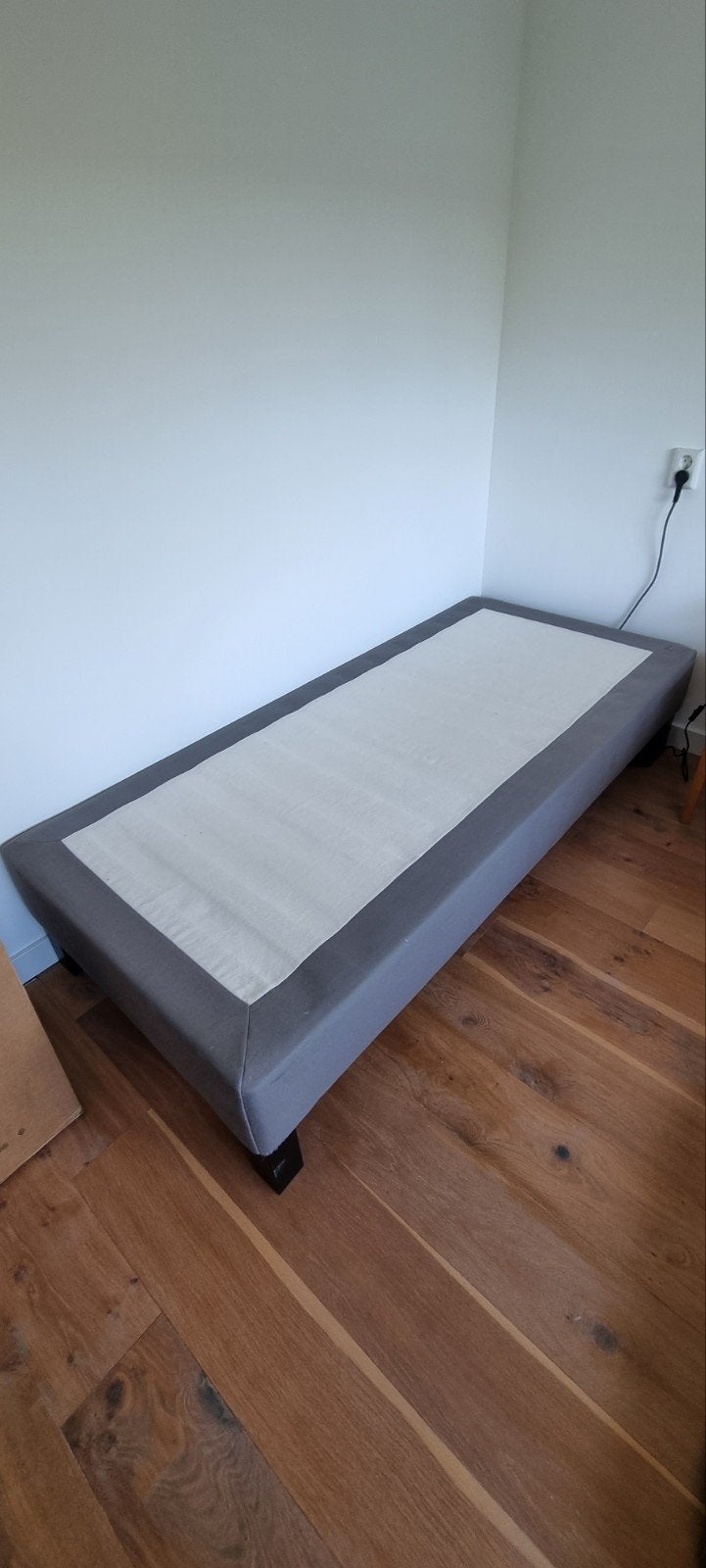 Comfortabel eenpersoons boxspringbed - Grijs, Ophalen, Gebruikt, 90 cm, Eenpersoons